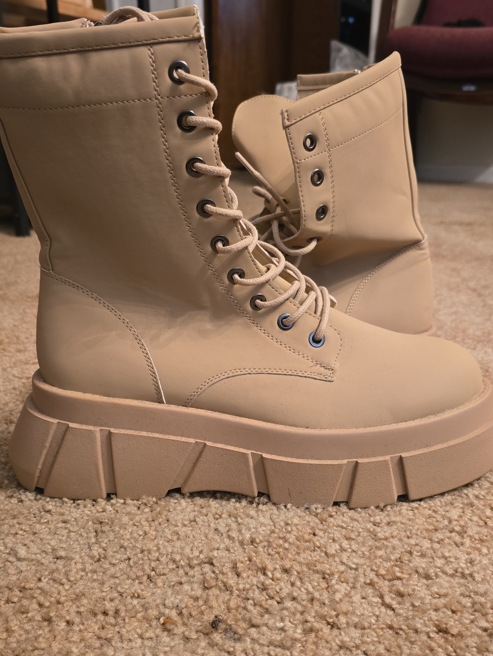 Forever 21 Beige Lace-Up Platform Combat Boots